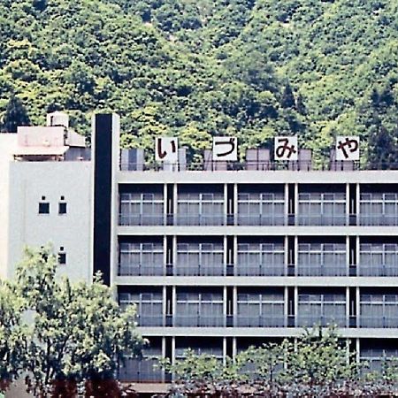 Izumiya Ryokan Uonuma Zewnętrze zdjęcie